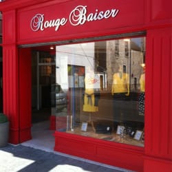 Rouge Baiser - Rouge Baiser Prêt-à-Porter femmes. Un must à Arras. Le magasin de toutes les belles femmes chics et élégantes.