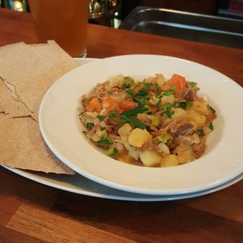 Pingvinen - Lapskaus! Delicious and perfect to warm me up! - Scandinavian Near Me - Bergen, 12