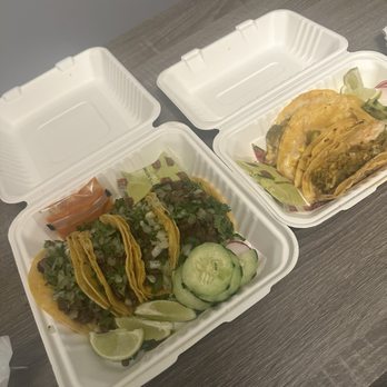 Tacos Don Perez - Steak, vegetable, and flor de calabaza tacos - Food Trucks Near Me - Silver Spring, Maryland