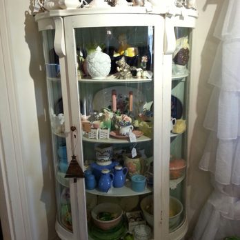 Stone House Antiques Center - One of the cases - Antiques Near Me - Doylestown, Pennsylvania