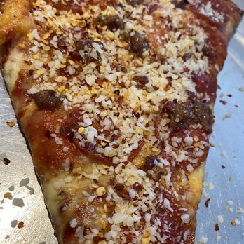Me-n-Ed's Pizzeria - Loaded with Parmesan and peppers - Pizza Near Me - Richmond, California Me-n-Ed's Pizzeria - Loaded with Parmesan and peppers - Pizza Near Me - Richmond, California