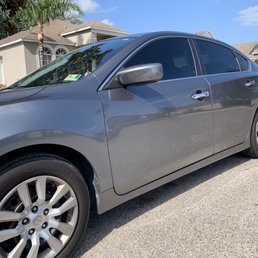 20% Carbon window film installed on the front and rear windows 20% Carbon window film installed on the front and rear windows