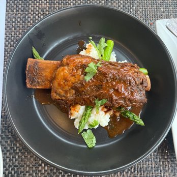 Edwin Mills by Equator - Damn Good Short Rib - New American Near Me - Pasadena, California Edwin Mills by Equator - Damn Good Short Rib - New American Near Me - Pasadena, California