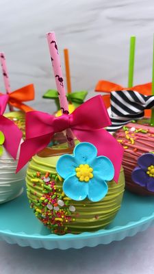 Baby Cakes Walk by null