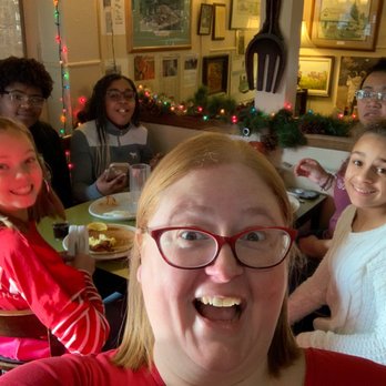 Krain Corner Inn - Breakfast & Brunch Near Me - Enumclaw, Washington