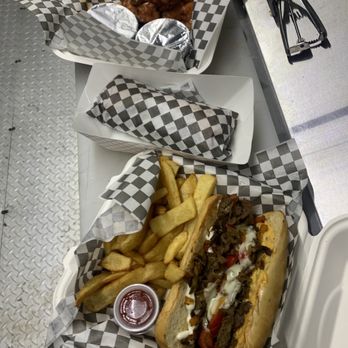KC'S GRILL HOUSE - PhillyCheeseSteak!! - Hot Dogs Near Me - Houston, Texas