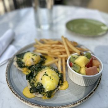 Settecento - spinach eggs, Benedict - Italian Near Me - Los Angeles, California Settecento - spinach eggs, Benedict - Italian Near Me - Los Angeles, California
