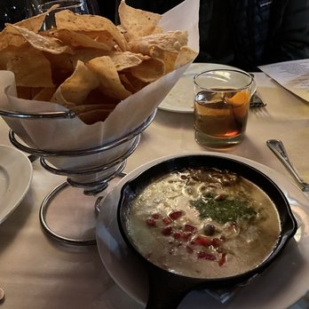 Roaring Fork - American Near Me - Austin, Texas Roaring Fork - American Near Me - Austin, Texas