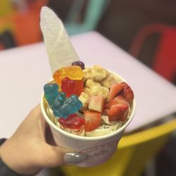 Rock N Roll Handrolled Premium Ice Cream - Cookies & Cream with cheesecake bites, strawberries & gummy bears