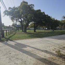 Rockport RV Resort - Dog park