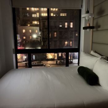 Little Charlie Hotel - Hotels Near Me - New York, New York