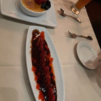Ruth's Chris Steak House - Strawberry flambé and crème brûlée - Steakhouses Near Me - Honolulu, Hawaii Ruth's Chris Steak House - Strawberry flambé and crème brûlée - Steakhouses Near Me - Honolulu, Hawaii
