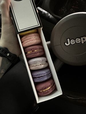 Mon Cheri Macarons by null