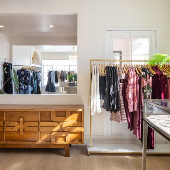 Isola Boutique - Women's Clothing Near Me - Rancho Santa Fe, California Isola Boutique - Women's Clothing Near Me - Rancho Santa Fe, California