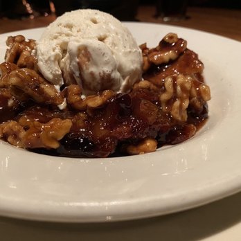 Houston's Restaurant - Cobbler - Steakhouses Near Me - Pasadena, California