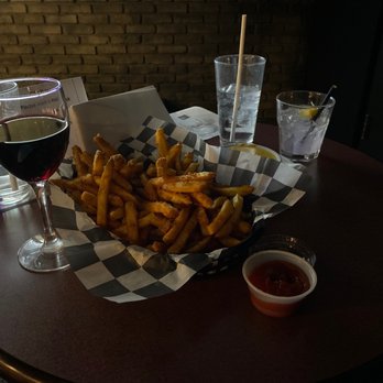 DC Improv - Comedy Clubs Near Me - Washington, DC, District of Columbia