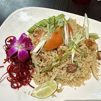 Kin Thai & Sushi - Fried rice - Thai Near Me - San Antonio, Texas Kin Thai & Sushi - Fried rice - Thai Near Me - San Antonio, Texas