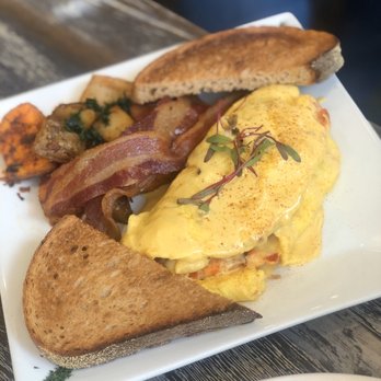 Yaz's Table - Lobster omelette - Breakfast & Brunch Near Me - Abington, Massachusetts Yaz's Table - Lobster omelette - Breakfast & Brunch Near Me - Abington, Massachusetts
