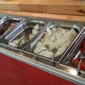 Cafe May - Kleine Übersicht des Buffets - Cafes Near Me - Hamburg, HH Cafe May - Kleine Übersicht des Buffets - Cafes Near Me - Hamburg, HH