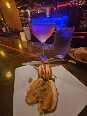 Vino Wine & Tapas Room by null