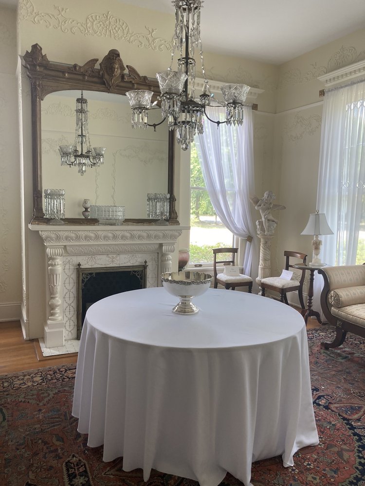 SHORTER MANSION Updated October 2024 27 Photos 340 N Eufaula Ave