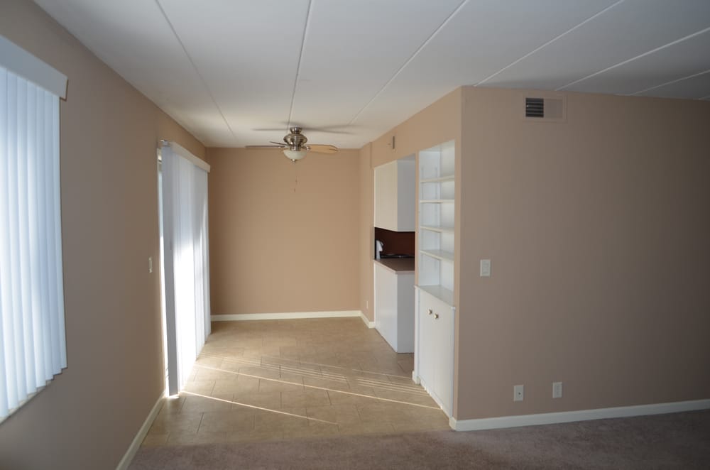 SOUTHWOOD VILLAGE APARTMENTS Updated June 2024 29 Photos 4401 S 27th St, Lincoln, Nebraska