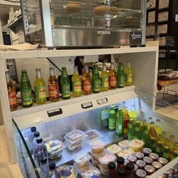 Jerk'D - Available drinks and beef patties