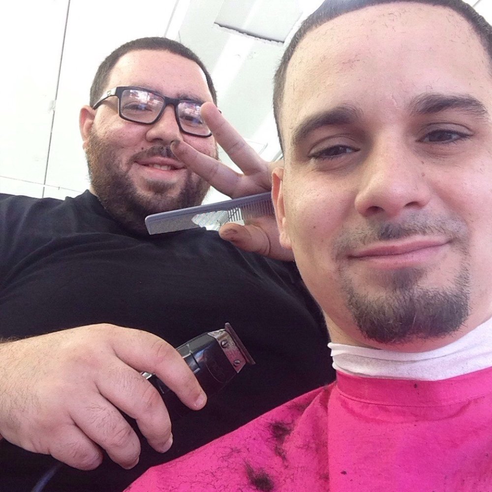 Trucutz -  Midtown - Frank doing miracles - Barbers Near Me - Miami, Florida