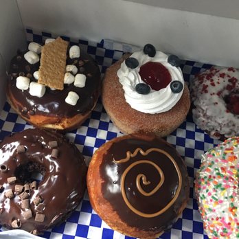 DG Doughnuts - Omg....... these donuts are amazing!! - Bakeries Near Me - Ocoee, Florida DG Doughnuts - Omg....... these donuts are amazing!! - Bakeries Near Me - Ocoee, Florida