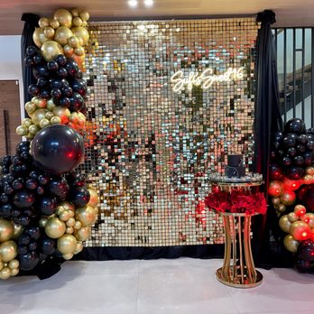 Exquisite Affairs - Looking for a new backdrop? Exquisite Affairs brings all the newest and latest decor. Check out our new shimmer wall - Wedding Planning Near Me - Edmonton, Alberta