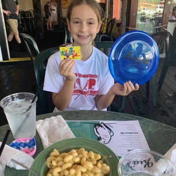 Rick's Cafe - Kids mac and cheese meal with frisbee, arcade card and adorable kid! - Cafes Near Me - Naples, Maine Rick's Cafe - Kids mac and cheese meal with frisbee, arcade card and adorable kid! - Cafes Near Me - Naples, Maine