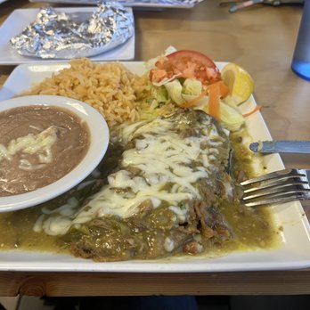 El pata salada - Chili relleno lunch plate. - Mexican Near Me - Armona, California