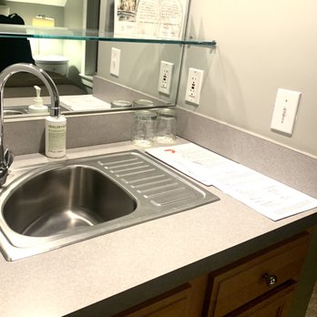 8 Dyer Hotel + The Benchmark - It'll Do Just Fine: (Wet Bar) - Hotels Near Me - Provincetown, Massachusetts