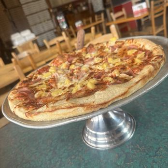 Dare Devil's Pizzeria - Hawaiian Pizza - Pizza Near Me - Kill Devil Hills, North Carolina Dare Devil's Pizzeria - Hawaiian Pizza - Pizza Near Me - Kill Devil Hills, North Carolina