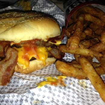 Rally's - Baconzilla & Fries. - Burgers Near Me - Norfolk, Virginia