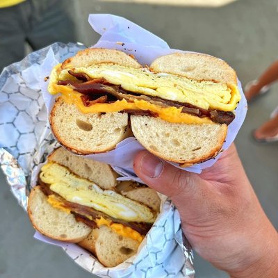 Leo's Bagels by null