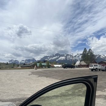 Vanzuts - view - Food Trucks Near Me - Stanley, Idaho Vanzuts - view - Food Trucks Near Me - Stanley, Idaho