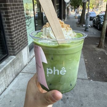 Phe - Banana pudding matcha latte - Coffee & Tea Near Me - Seattle, Washington Phe - Banana pudding matcha latte - Coffee & Tea Near Me - Seattle, Washington