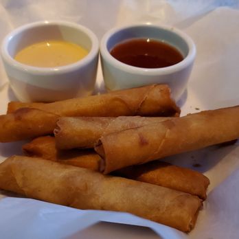 Yard House - New American Near Me - Concord, California