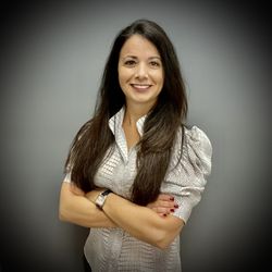 6th Sense Dental - Victoria Rinando, DDS