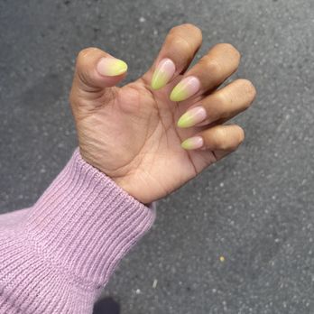 Golden Nail Spa - Nail Salons Near Me - Millbrae, California