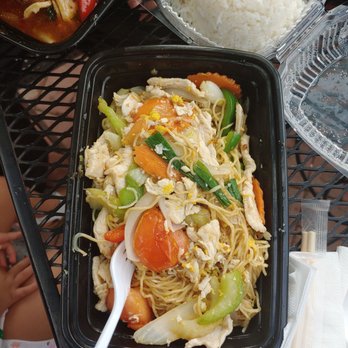 Thai Tanium Restaurant - Thai Near Me - Gaithersburg, Maryland