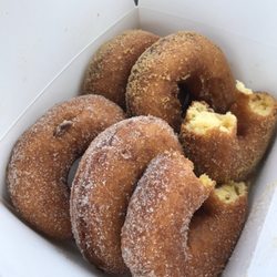 Mama Crokett’s Cider Donuts - Cinnamon on the left, maple on the right.