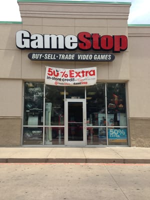 Gamestop Store 2913