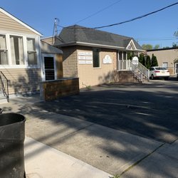 Touch Stone Rehabilitation & Health Center - Parking and transportation available