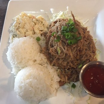 Da Kitchen Maui - Massive Kalua pork plate - Hawaiian Near Me - Kihei, Hawaii Da Kitchen Maui - Massive Kalua pork plate - Hawaiian Near Me - Kihei, Hawaii