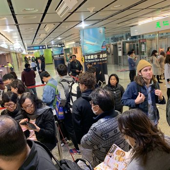 添好運點心專門店 - Everyone patiently waiting - Cantonese Near Me - Hong Kong, HK