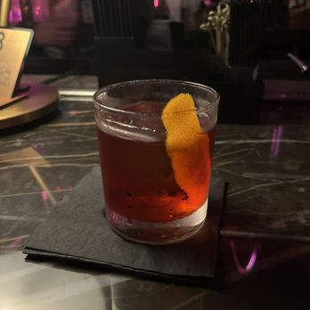 8 Street Brickell - 8 negroni - Cocktail Bars Near Me - Miami, Florida