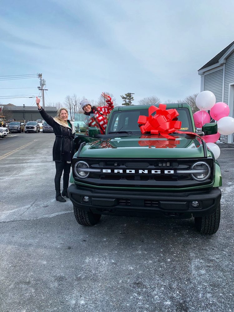 IMPERIAL FORD 12 Photos & 79 Reviews 8 Uxbridge Rd, Mendon