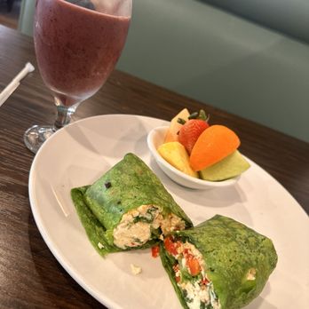Broken Yolk Cafe - Banana Blueberry Smoothie and an Egg White Breakfast Wrap w/Fruit - Breakfast & Brunch Near Me - Fullerton, California Broken Yolk Cafe - Banana Blueberry Smoothie and an Egg White Breakfast Wrap w/Fruit - Breakfast & Brunch Near Me - Fullerton, California